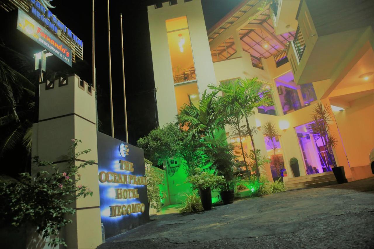 The Ocean Pearl Hotel Negombo Exterior foto